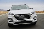 2020 Hyundai Tucson in Silver - Driving Frontal View